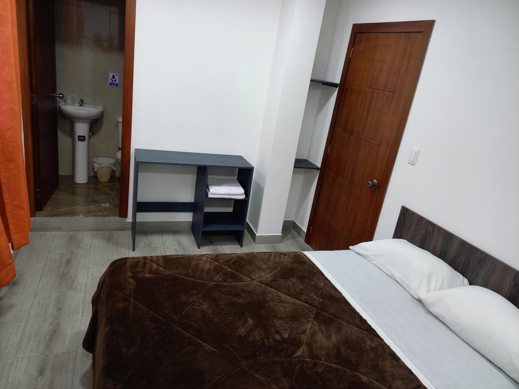 El Vergel Norte Otel Quito Dış mekan fotoğraf